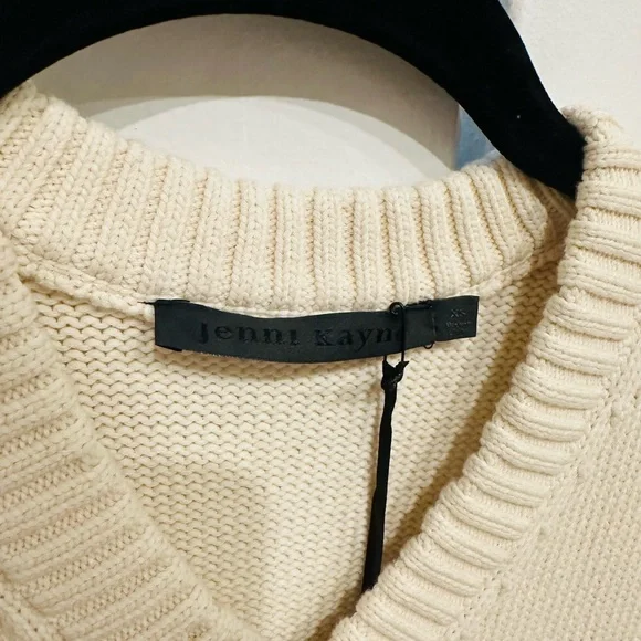 Jenni Kayne Cotton Kate V-Neck - Picture 3 of 7